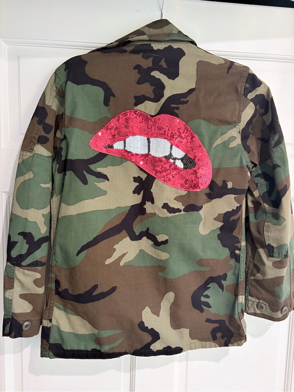 Vintage NATO Military-Inspired Utility Jacket – Rare Statement Piece